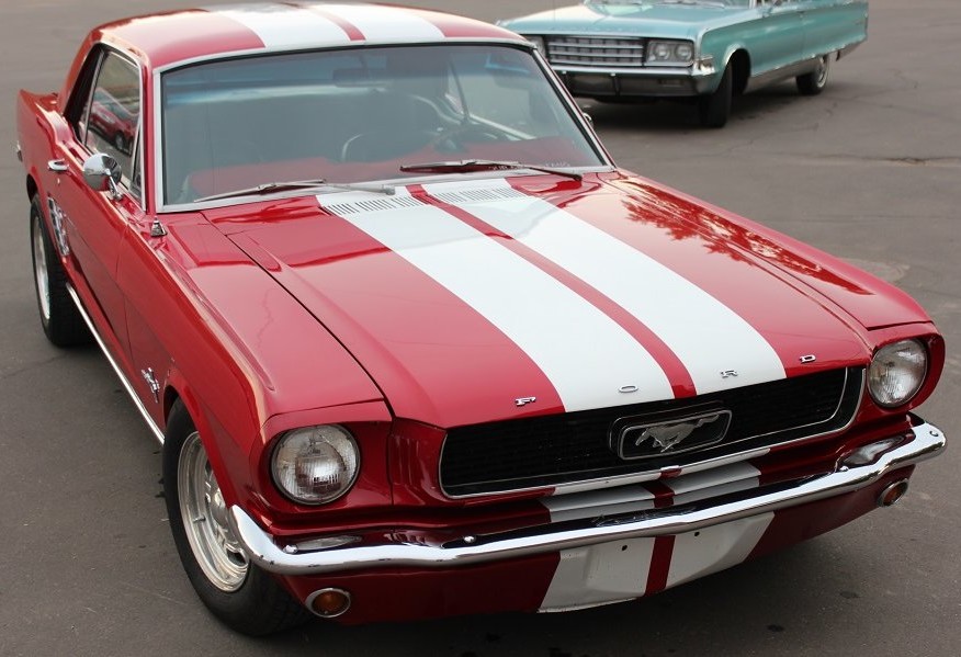 1966 Ford Mustang GT 4.7 л / 275 л.с ...